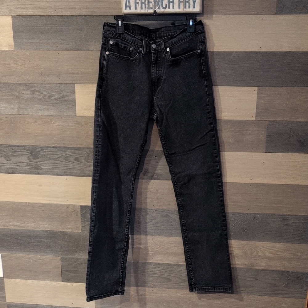 Levis 514 Straight Fit Men's Black Jeans. 34W/36L